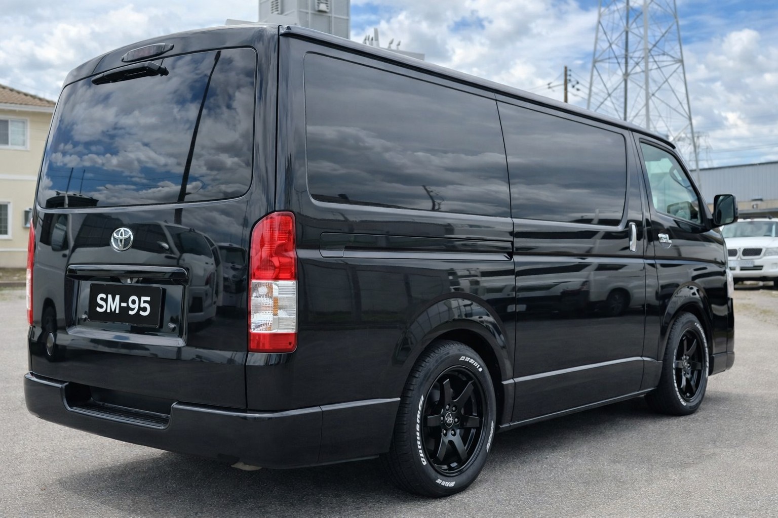 Toyota KDH Flat Roof